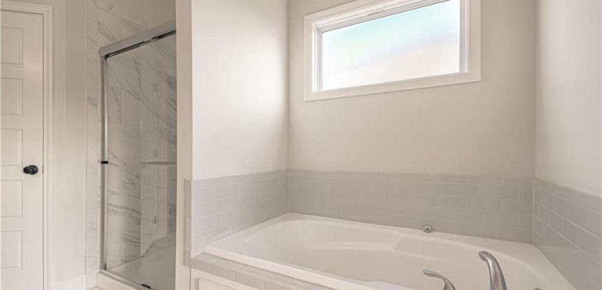 Homes for Sale in Kansas City, MO 64157 | 9810 N Laurel Avenue