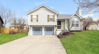 Homes for Sale in Kansas City, MO 64157 | 8424 NE 107th Court
