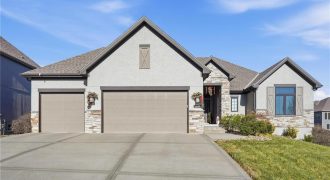 Homes for Sale in Kansas City, MO 64155 | 2204 NE 111th Terrace