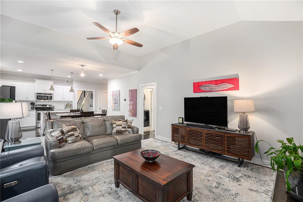 Homes for Sale in Kansas City, MO 64116 | 406 E 31st Avenue