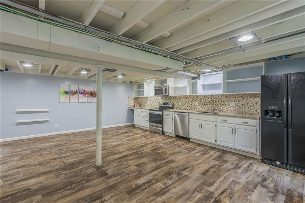 Homes for Sale in Kansas City, MO 64152 | 6607  QUAIL RUN Drive