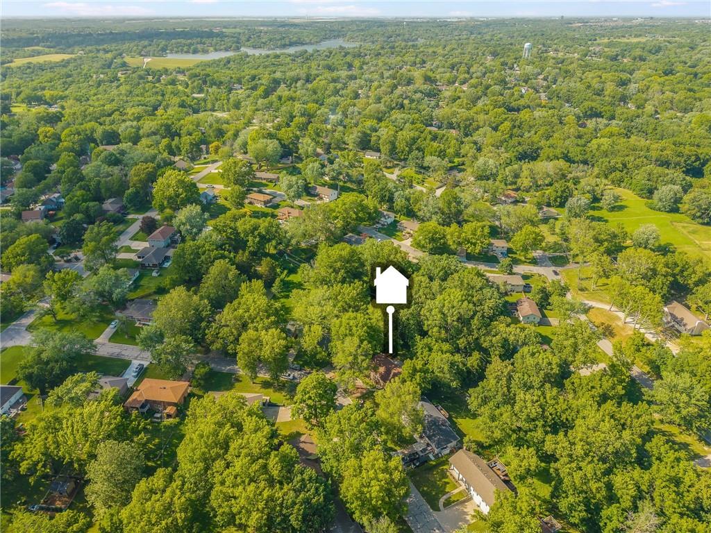 Homes for Sale in Kansas City, MO 64152 | 6607  QUAIL RUN Drive