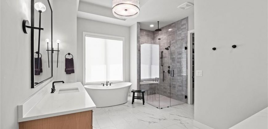 Homes for Sale in Parkville, MO 64152 | 7390 N National Drive