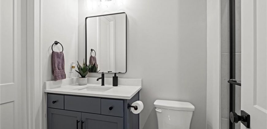 Homes for Sale in Parkville, MO 64152 | 7390 N National Drive