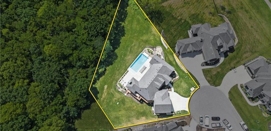 Homes for Sale in Parkville, MO 64152 | 7390 N National Drive