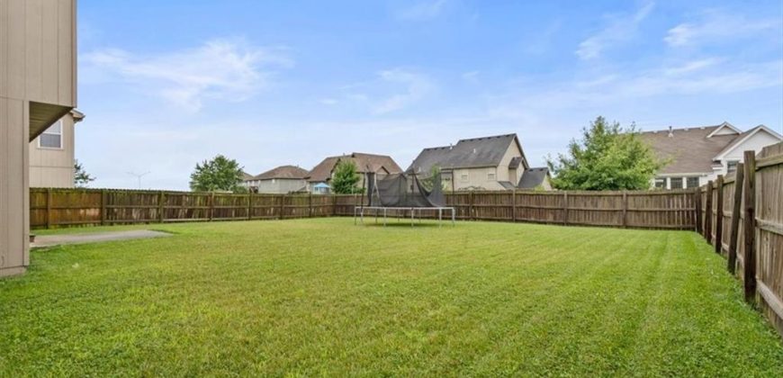 Homes for Sale in Kansas City, MO 64155 | 1812 NW 92nd Terrace