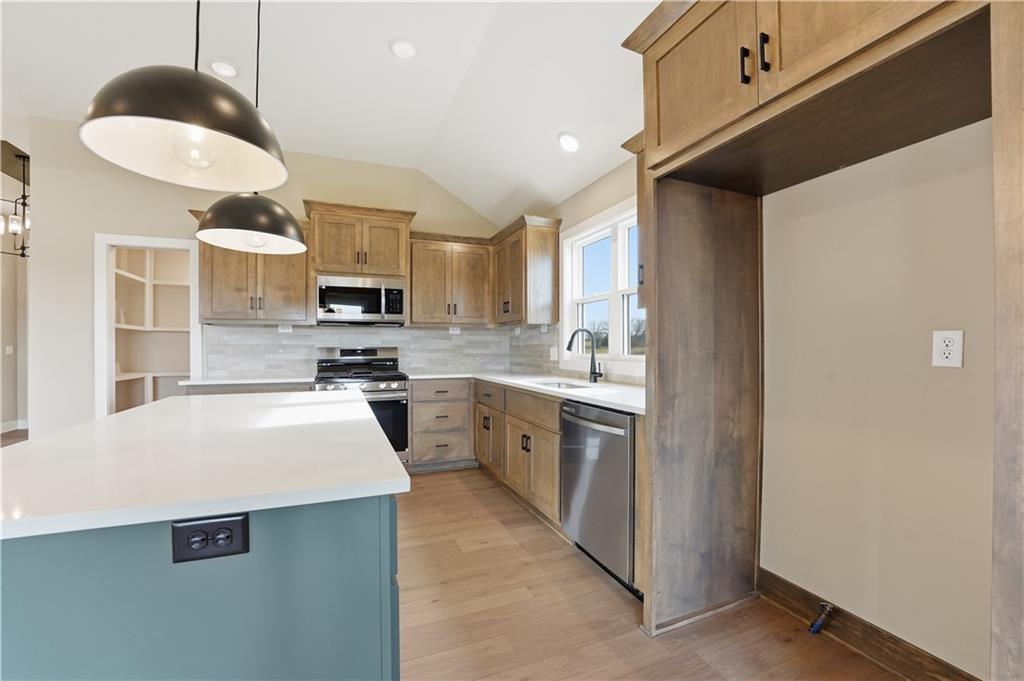 Homes for Sale in Kansas City, MO 64165 | 12160 N Tracy Avenue