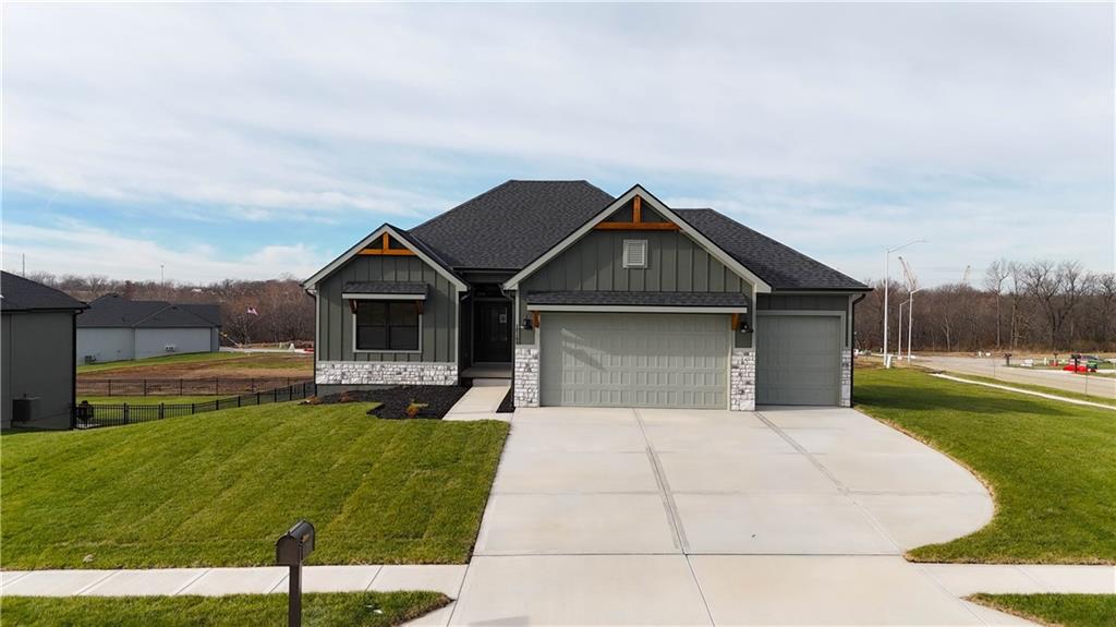 Homes for Sale in Kansas City, MO 64165 | 12160 N Tracy Avenue