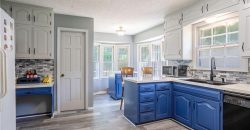 Homes for Sale in Parkville, MO 64152 | 10315 NW Mirror Lake Drive