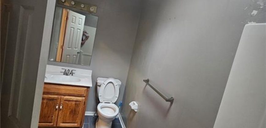 Homes for Sale in Kansas City, MO 64155 | 1408 NE 101st Terrace