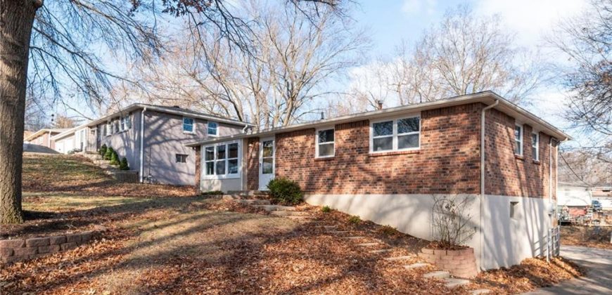Homes for Sale in Kansas City, MO 64151 | 4402 NW 50th Street