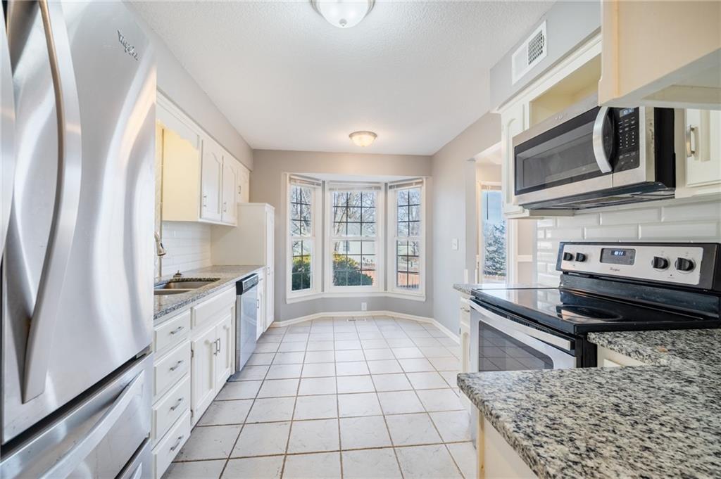 Homes for Sale in Kansas City, MO 64118 | 7801 N Garfield Avenue