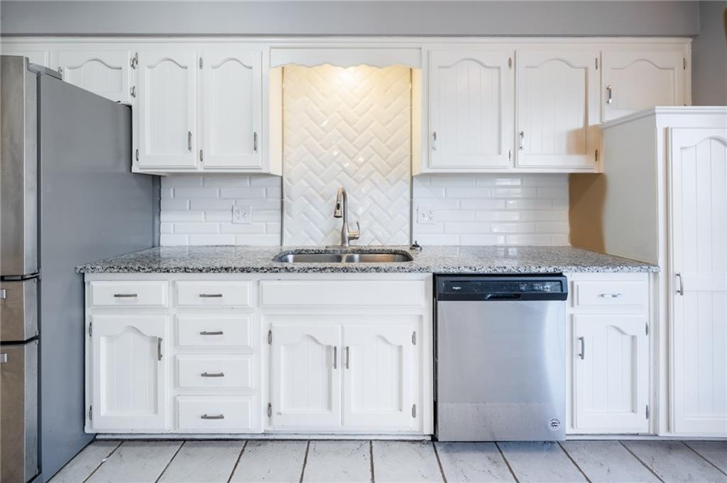 Homes for Sale in Kansas City, MO 64118 | 7801 N Garfield Avenue