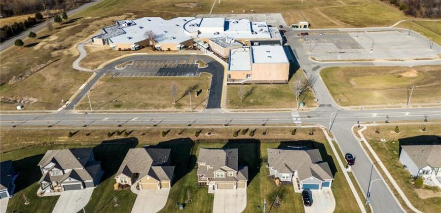 Homes for Sale in Kansas City, MO 64156 | 3528 NE 91st Terrace