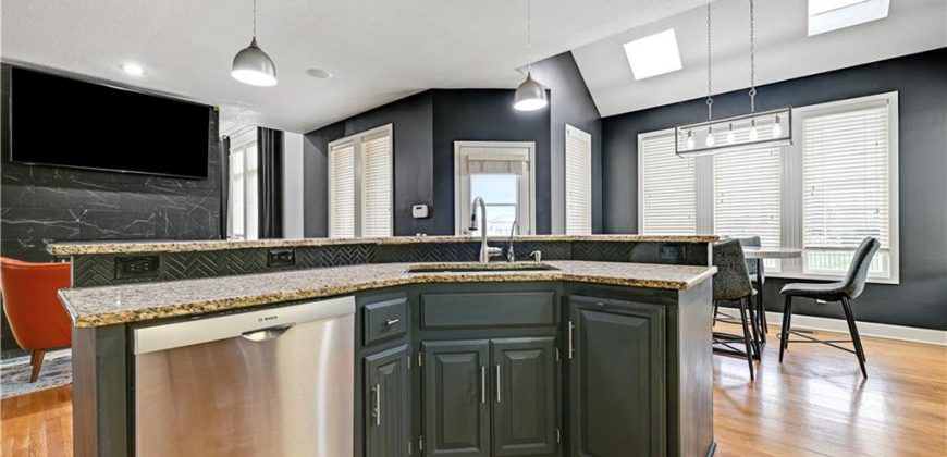 Homes for Sale in Kansas City, MO 64157 | 9008 N Lewis Avenue