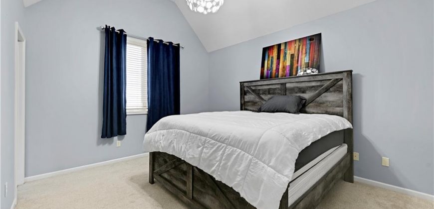 Homes for Sale in Kansas City, MO 64157 | 9008 N Lewis Avenue