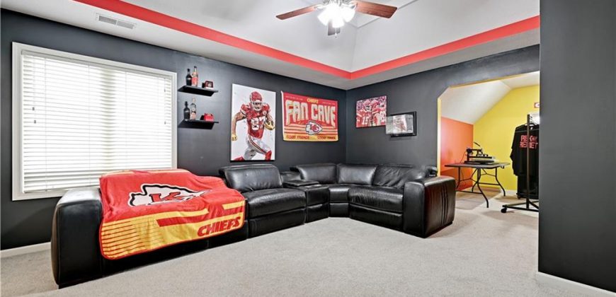 Homes for Sale in Kansas City, MO 64157 | 9008 N Lewis Avenue