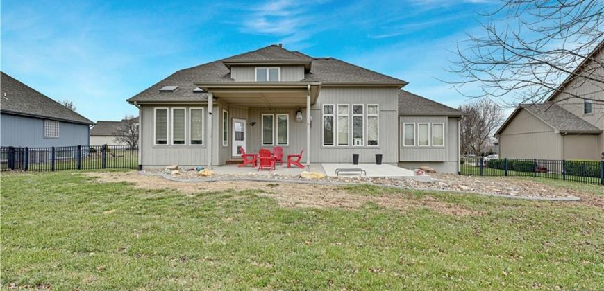 Homes for Sale in Kansas City, MO 64157 | 9008 N Lewis Avenue