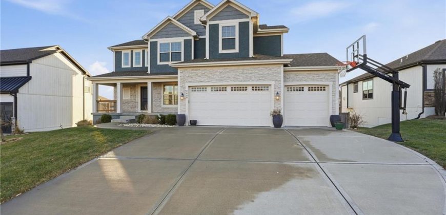 Homes for Sale in Kansas City, MO 64155 | 2409 NE 112th Street