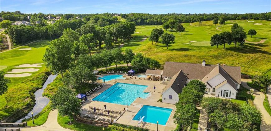 Homes for Sale in Kansas City, MO 64152 | 6411  Muirfield Street