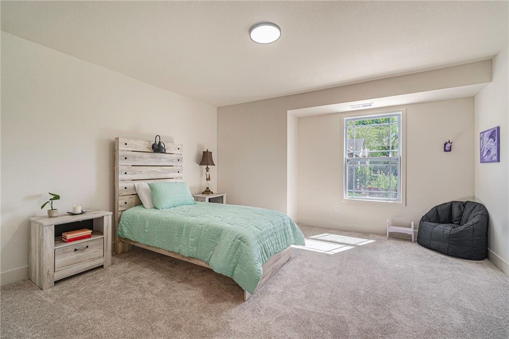 Homes for Sale in Parkville, MO 64152 | 7044  Glenn Lane