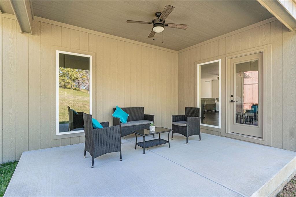 Homes for Sale in Parkville, MO 64152 | 7044  Glenn Lane