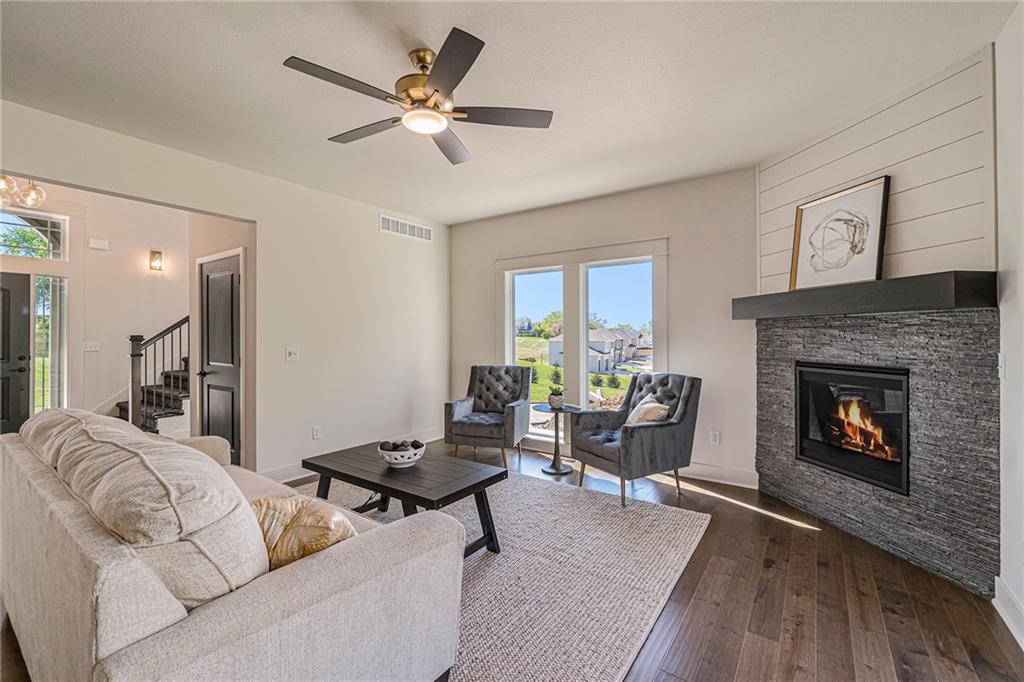 Homes for Sale in Parkville, MO 64152 | 7044  Glenn Lane