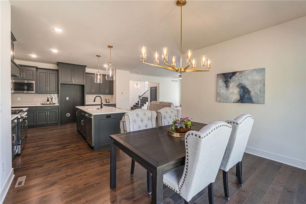 Homes for Sale in Parkville, MO 64152 | 7044  Glenn Lane