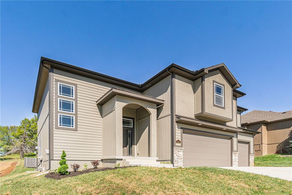 Homes for Sale in Parkville, MO 64152 | 7044  Glenn Lane