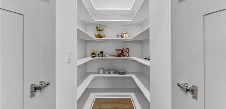 Homes for Sale in Kansas City, MO 64151 | 7014 N Anita Avenue