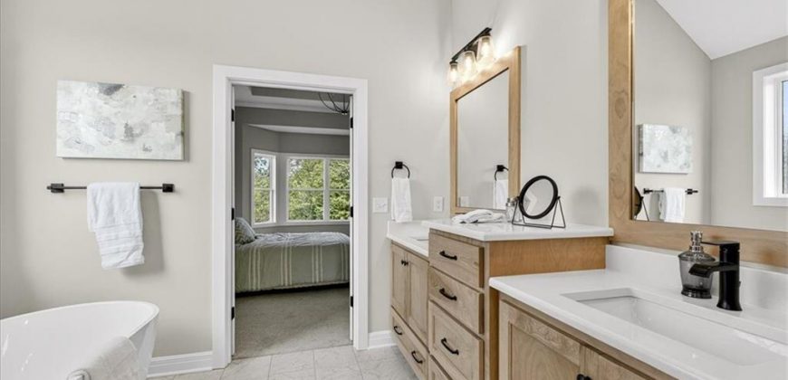 Homes for Sale in Kansas City, MO 64151 | 7014 N Anita Avenue