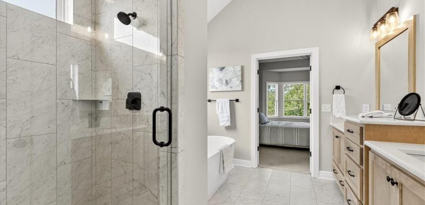 Homes for Sale in Kansas City, MO 64151 | 7014 N Anita Avenue