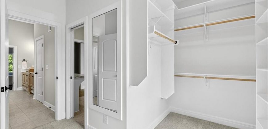 Homes for Sale in Kansas City, MO 64151 | 7014 N Anita Avenue