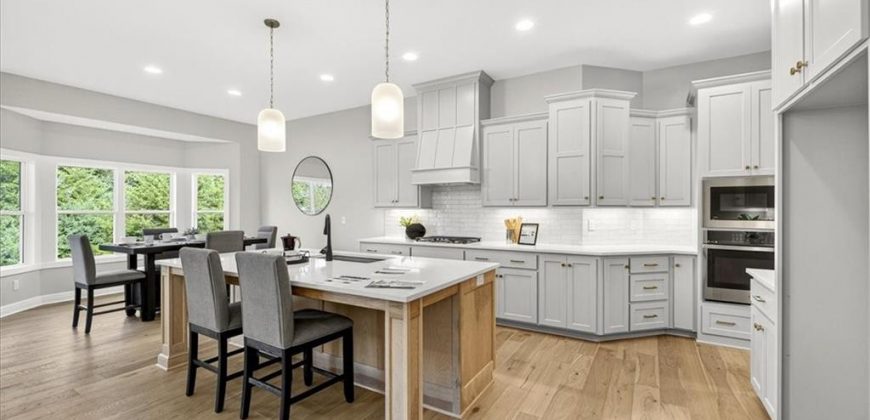 Homes for Sale in Kansas City, MO 64151 | 7014 N Anita Avenue