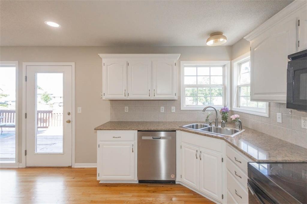 Homes for Sale in Kansas City, MO 64158 | 7503 N LEWIS Avenue