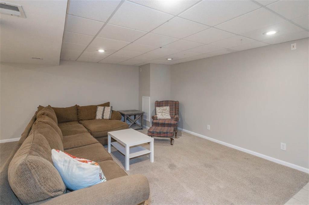 Homes for Sale in Kansas City, MO 64158 | 7503 N LEWIS Avenue