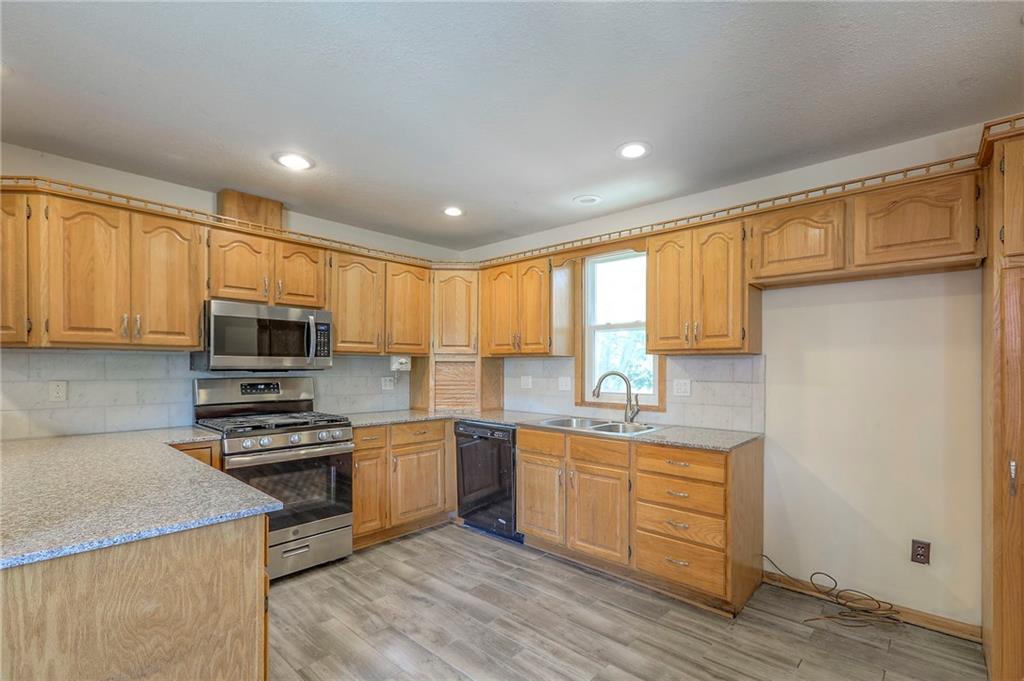 Homes for Sale in Kearney, MO 64060 | 20012 NE 138th Street