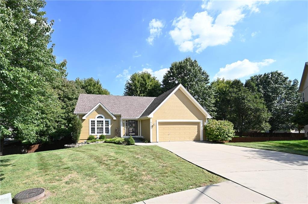 Homes for Sale in Kansas City, MO 64154 | 9115 N Camden Avenue