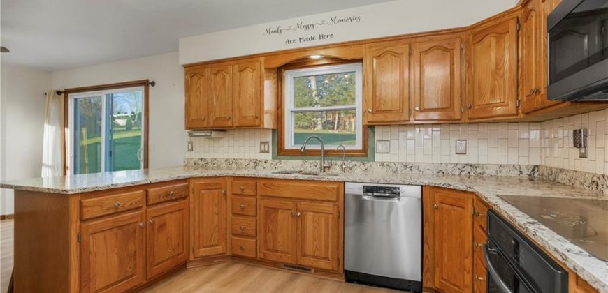 Homes for Sale in Liberty, MO 64068 | 1408  Dartmouth Drive