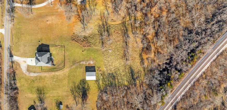 Homes for Sale in Liberty, MO 64068 | 925  County Road B