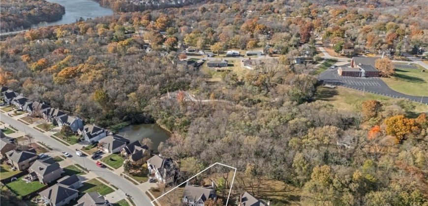 Homes for Sale in Parkville, MO 64152 | 6650 NW MONTICELLO Drive