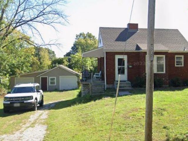 Homes for Sale in Kansas City, MO 64119 | 5131 N Lister Avenue