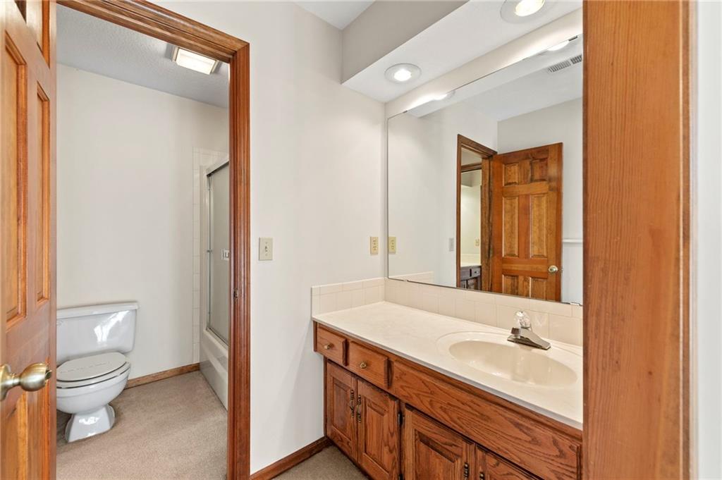 Homes for Sale in Kansas City, MO 64155 | 1606 NE 100th Court