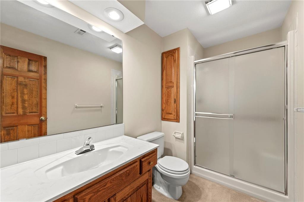 Homes for Sale in Kansas City, MO 64155 | 1606 NE 100th Court