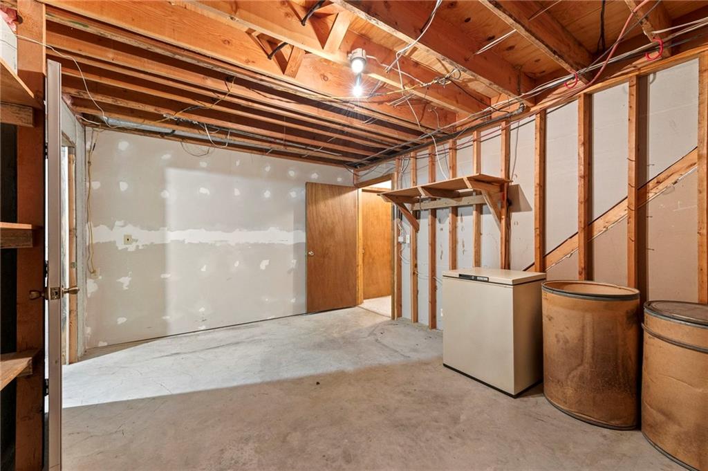 Homes for Sale in Kansas City, MO 64155 | 1606 NE 100th Court