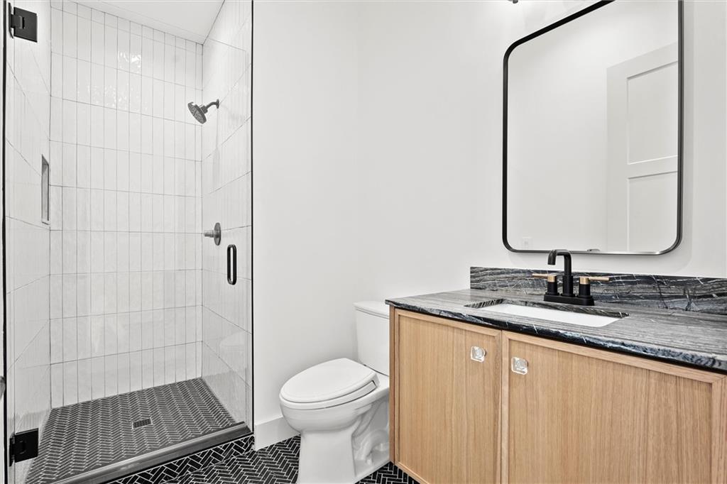 Homes for Sale in Kansas City, MO 64154 | 2621 NW 84th Place