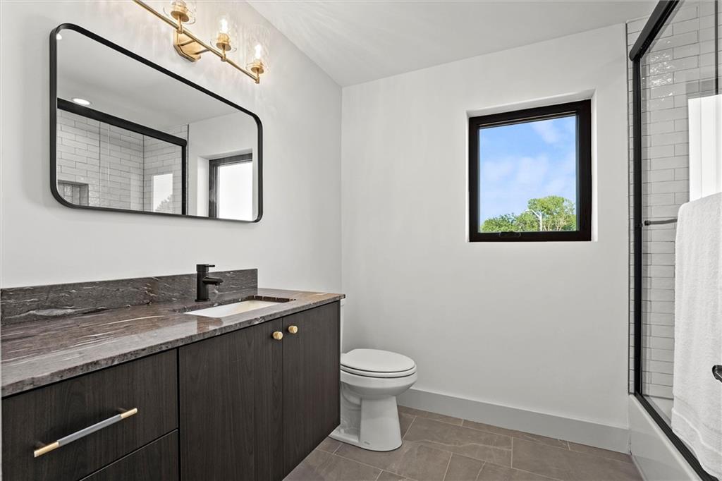 Homes for Sale in Kansas City, MO 64154 | 2621 NW 84th Place