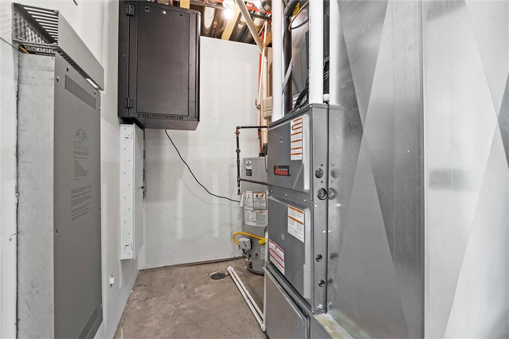 Homes for Sale in Kansas City, MO 64154 | 2621 NW 84th Place