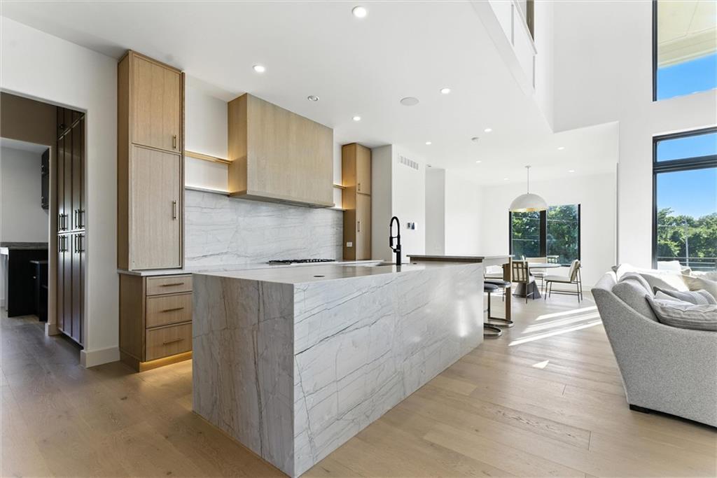 Homes for Sale in Kansas City, MO 64154 | 2621 NW 84th Place