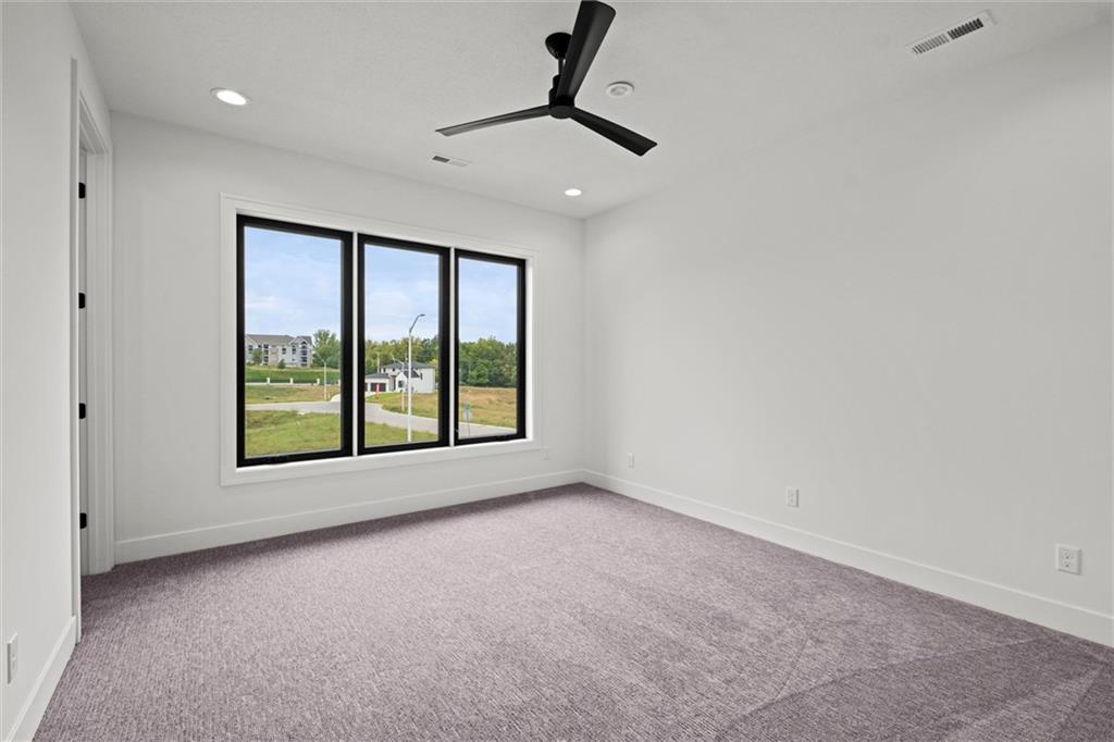 Homes for Sale in Kansas City, MO 64154 | 2602  84th Terrace